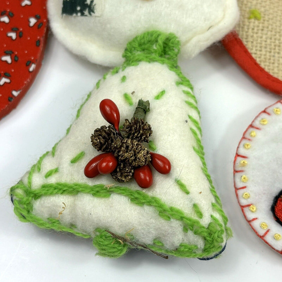 24 Handmade Primitive Country Style Christmas Ornament Crochet Stocking Cottage - Picture 16 of 16